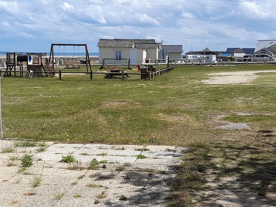 Maison Les Pieds Dans La Mer Quineville Bagian luar foto